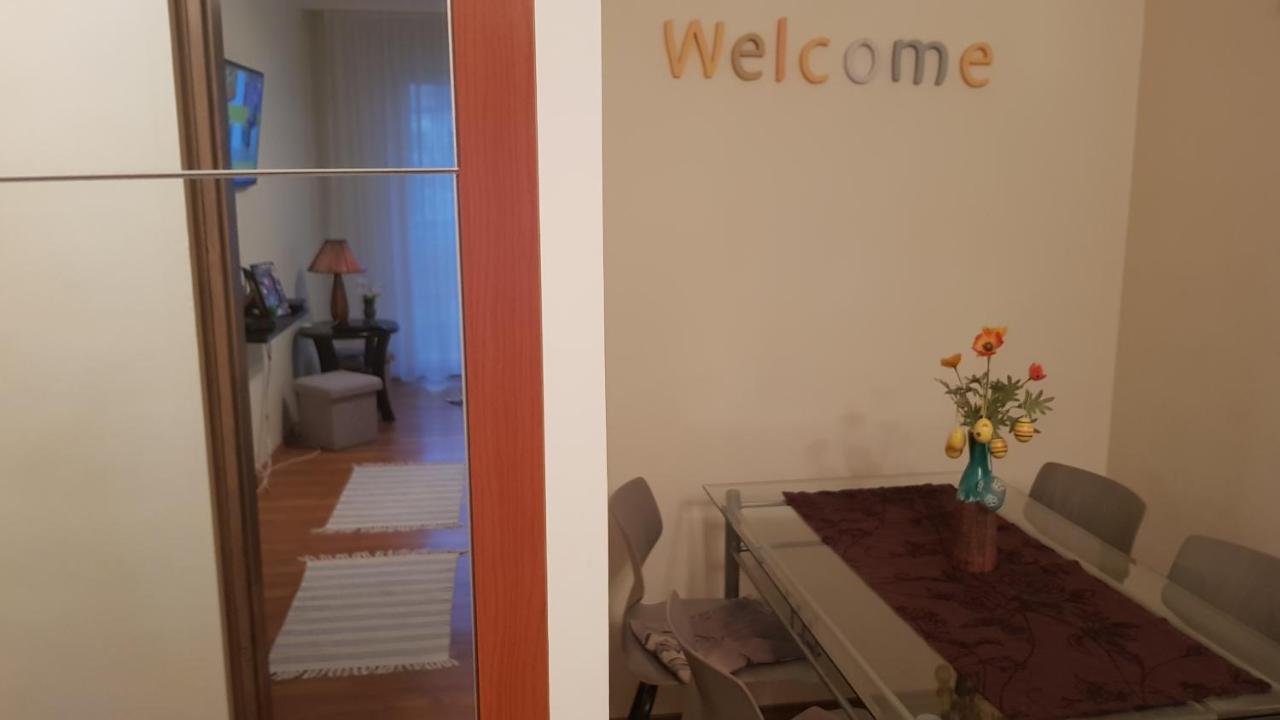 Aquarius Apartman Szegedin Exterior foto