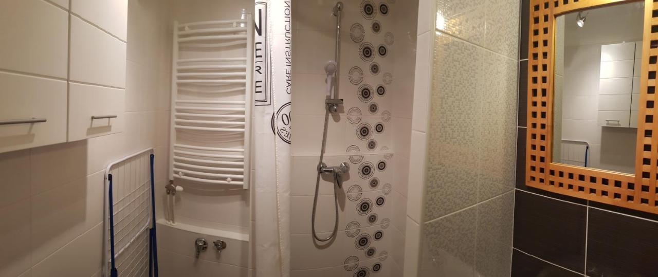 Aquarius Apartman Szegedin Exterior foto