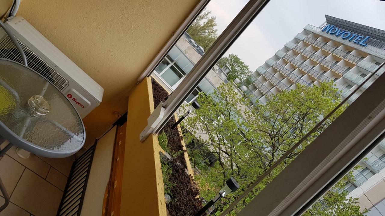 Aquarius Apartman Szegedin Exterior foto